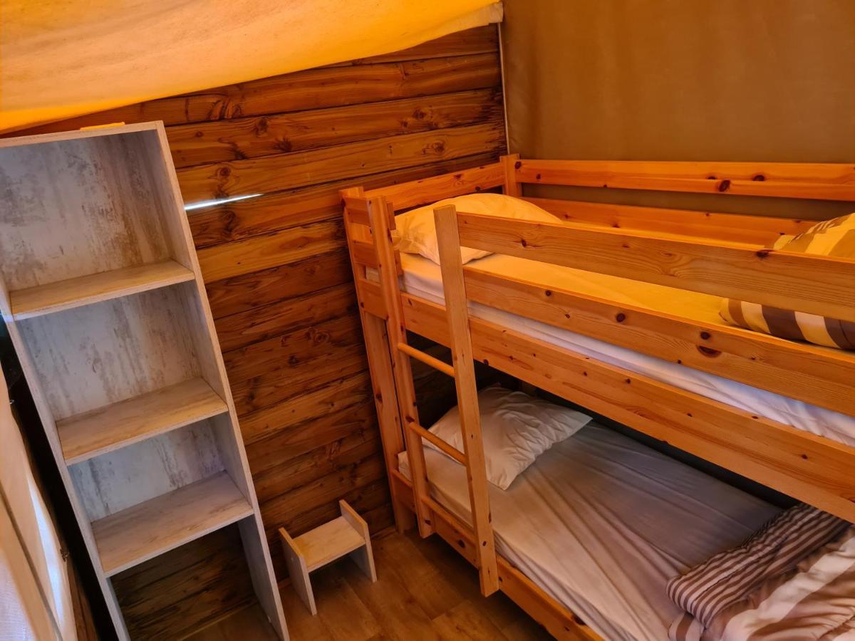 Resort & Camping - Val De Braye Bessé-sur-Braye Esterno foto