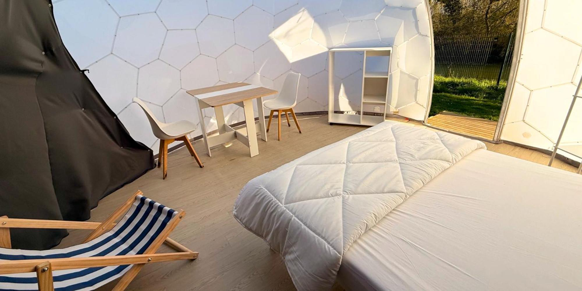 Resort & Camping - Val De Braye Bessé-sur-Braye Esterno foto